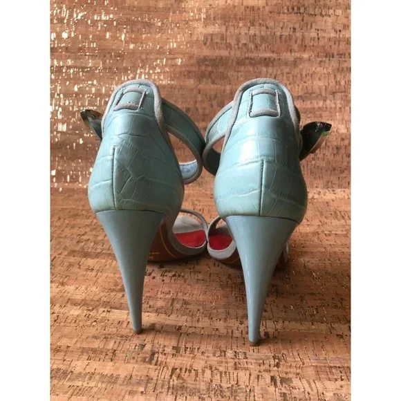 Charles Jourdan Paris Blue/Red High Heels Womens size 8 $52 obo - Picture 3 of 6